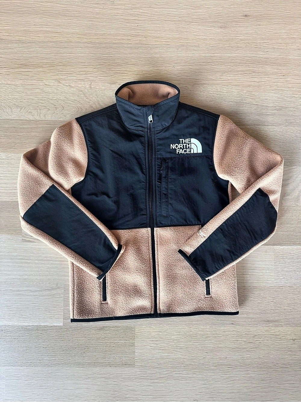 The North Face Kids' Denali Jacket Fleece tan & Black size medium 10